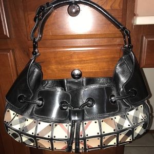 Burberry mini warrior purse